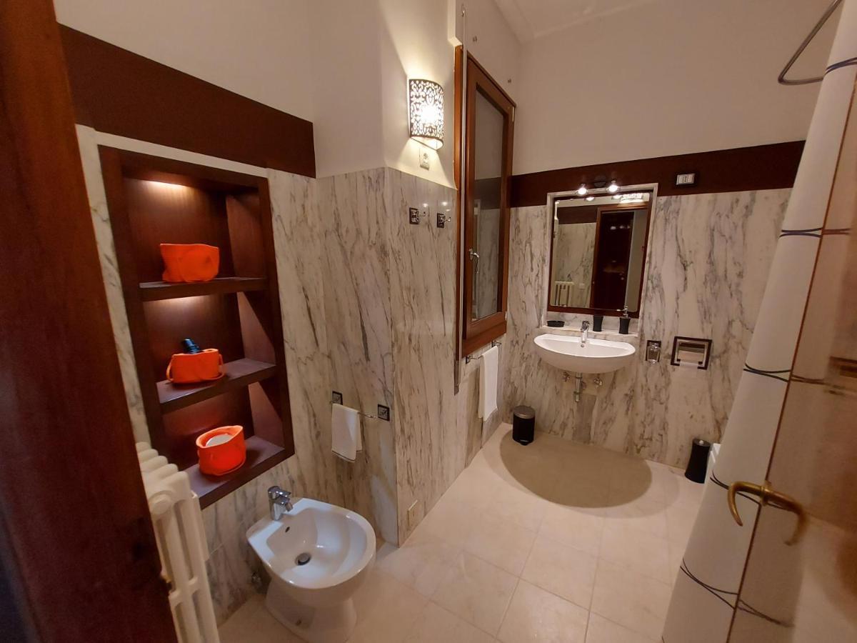 Antico Rio Acqua Dolce Apartment Венеція Екстер'єр фото